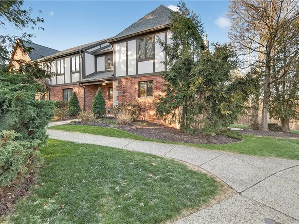 1585 Stone Mansion Dr, Sewickley, PA 15143