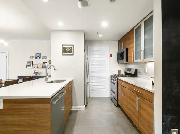 510 Monroe Street image 7 of 16