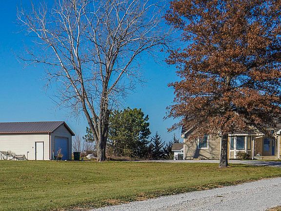 4th image of 15088 222nd Rd