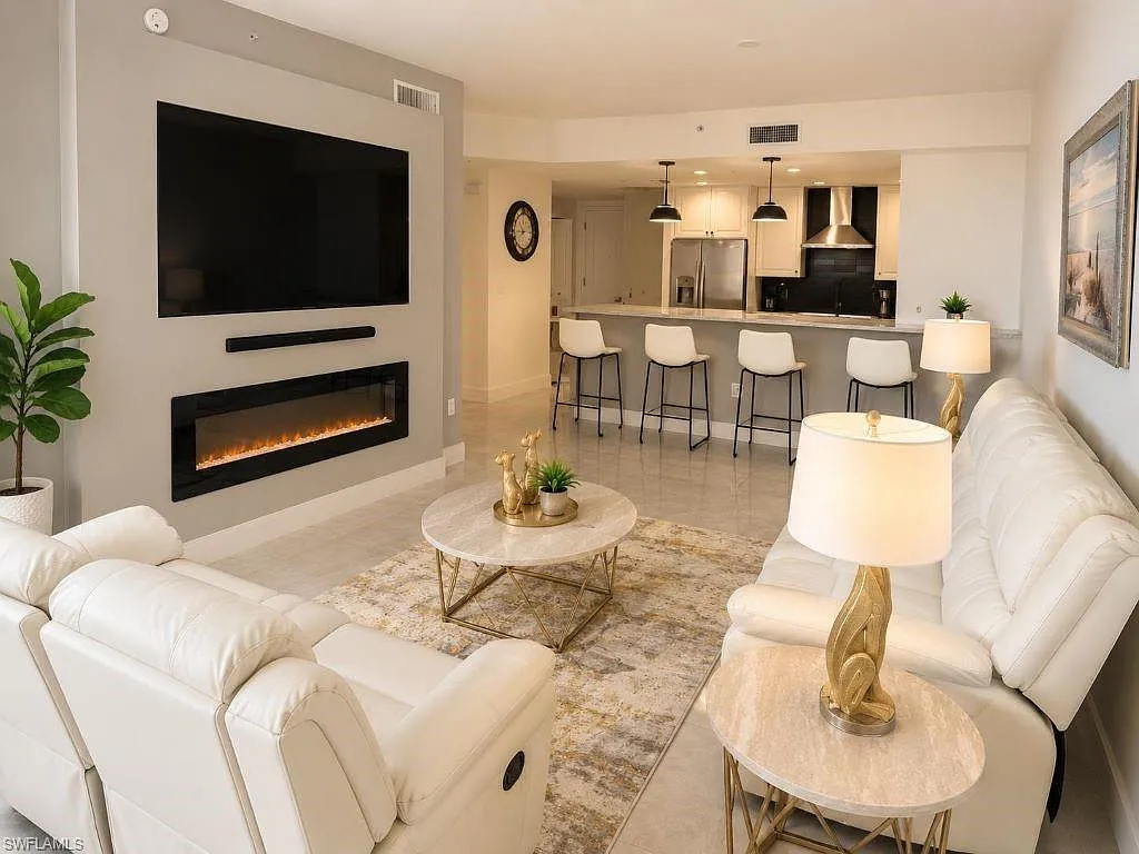 2 bed, 2.0 bath, 1276 sqft, $7,000 — Photo 4