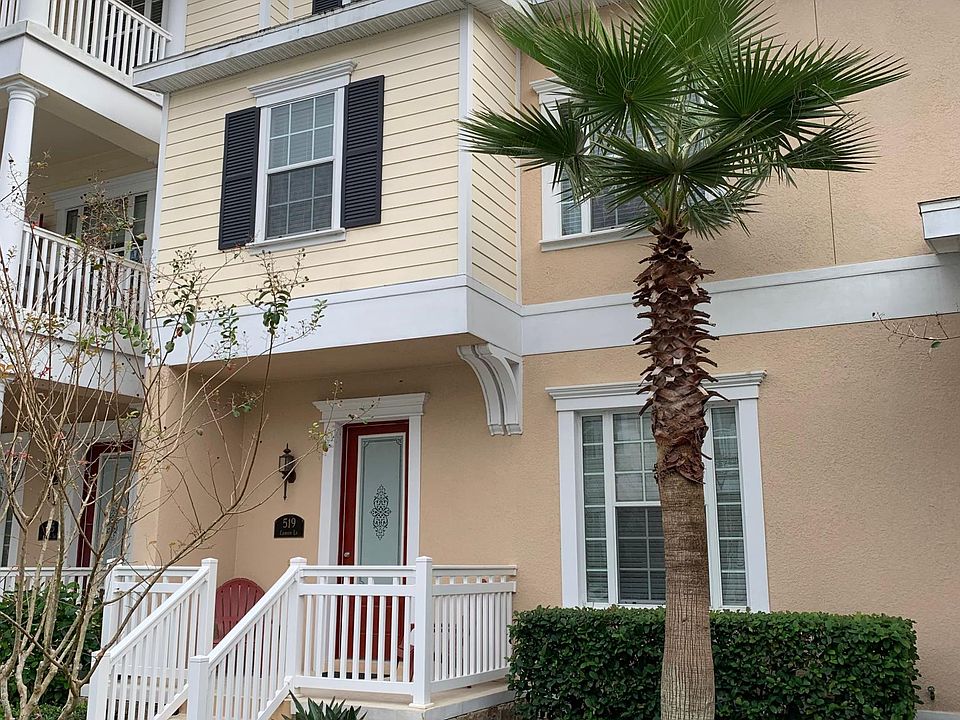 1st image of 519 Crimson Ln