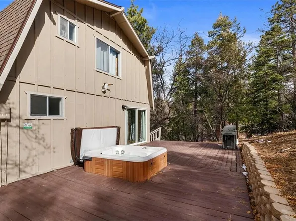 43485 Primrose Dr, Big Bear Lake, CA 92315