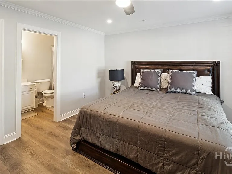 431 Montgomery St #A — Photo 25