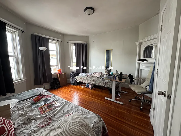10 Taft St — Photo 10