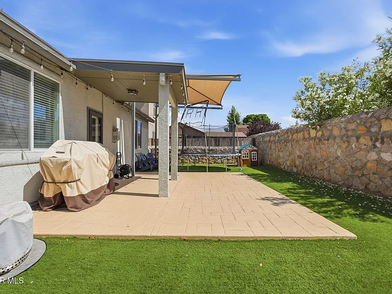 2420 Playa Point — Photo 25