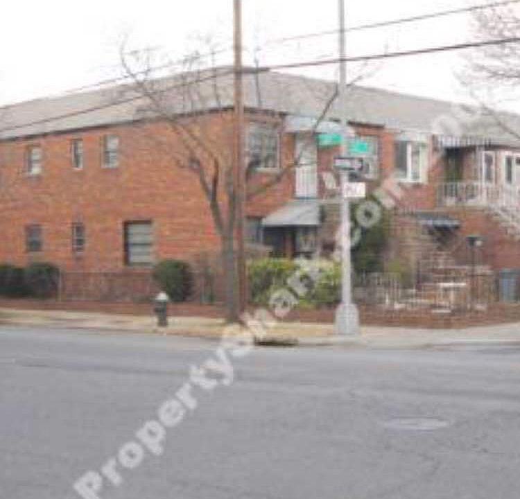 2nd image of 2542 71st St