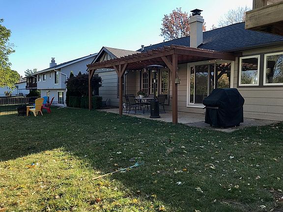2nd image of 11737 Frontier Dr