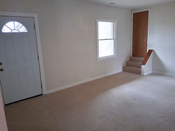 4th image of 2121 Panhandle Rd APT A