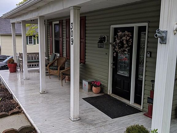 3rd image of 309 S Cherry St