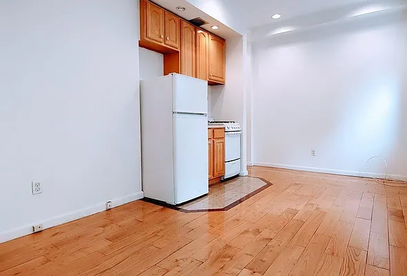 Rented by Union Square Property Management | media 15