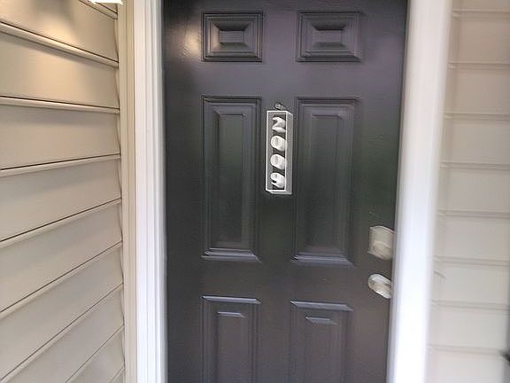 2nd image of 2009 Oak Park Ln