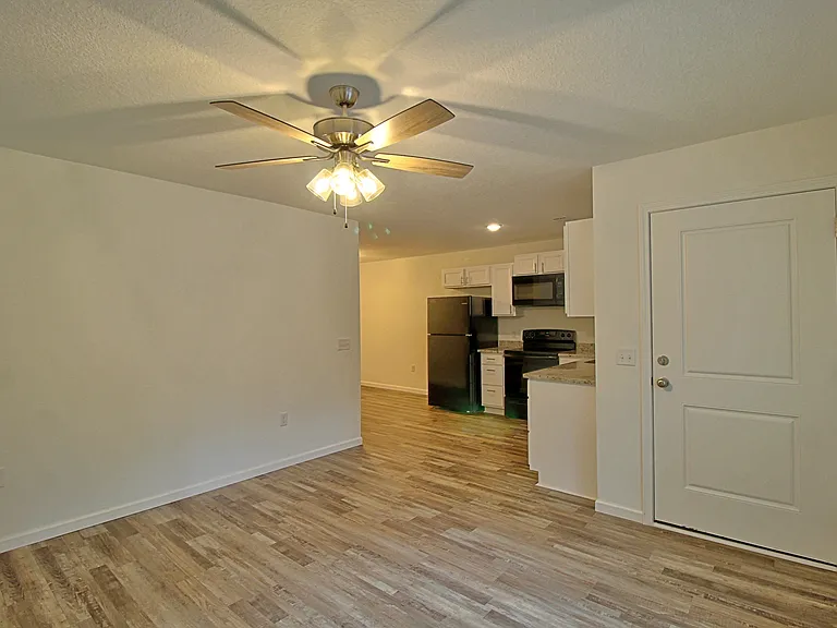 14017 Cecil Nobles Hwy #B — Photo 2