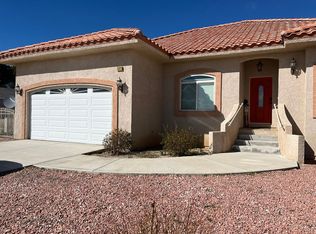 14920 Fireside Ln, Helendale, CA 92342