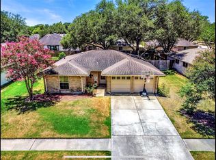 1022 Copper Creek Dr, Katy, TX 77450