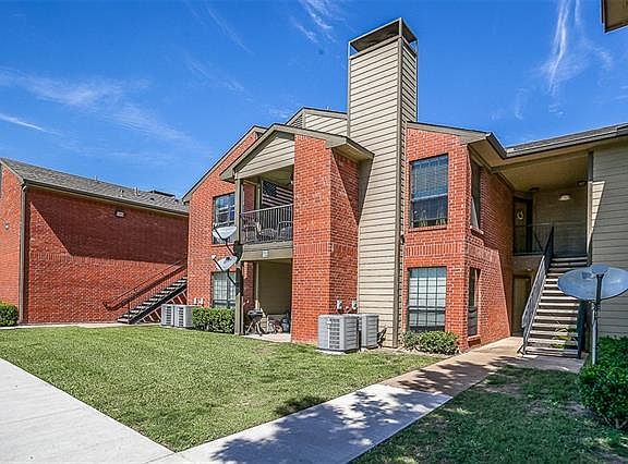 2nd image of 5905 Lake Hubbard Pkwy APT 253