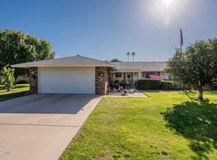 9725 W Oak Ridge Dr, Sun City, AZ 85351