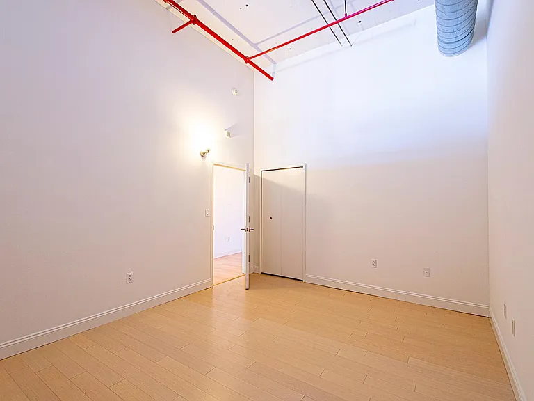 Liberties Lofts — Photo 21