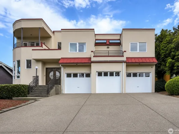 2216 70th Ave SE, Mercer Island, WA 98040