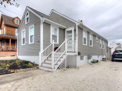 31 E New Jersey Ave, Somers Point, NJ, 08244
