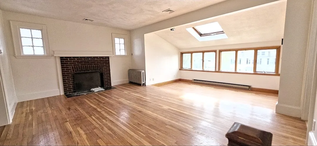 Building Photo - 161-163 Trapelo Rd #2
