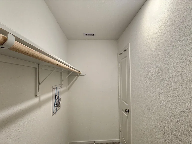 16202 Rustic Prairie Dr — Photo 33