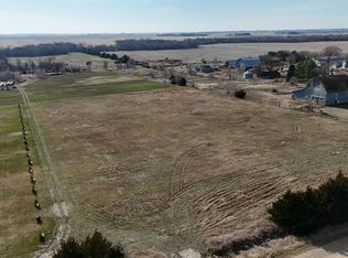 E 14th Rd, Aurora, NE 68818