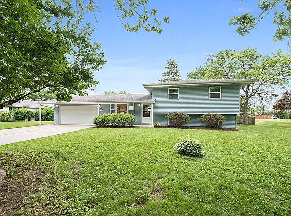 2nd image of 244 Somerset Ct