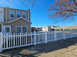 636 N Trenton Ave, Atlantic City, NJ 08401