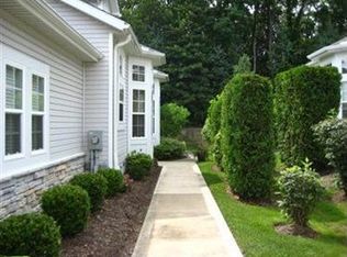 20 Orchard Cir #95, Chagrin Falls, OH 44022