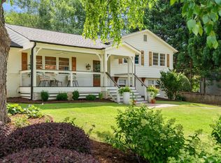 17 N Brookwood Dr, Greenville, SC 29605