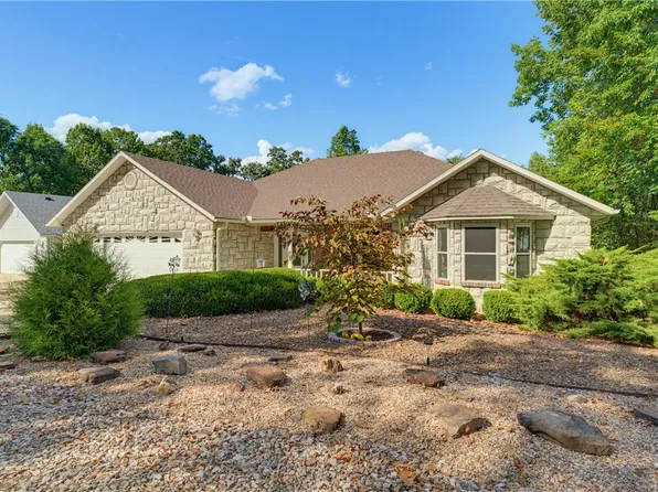 3 Grier Dr, Bella Vista, AR 72715