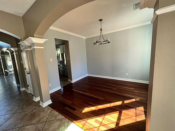 4th image of 18202 Wisteria Estates Ln