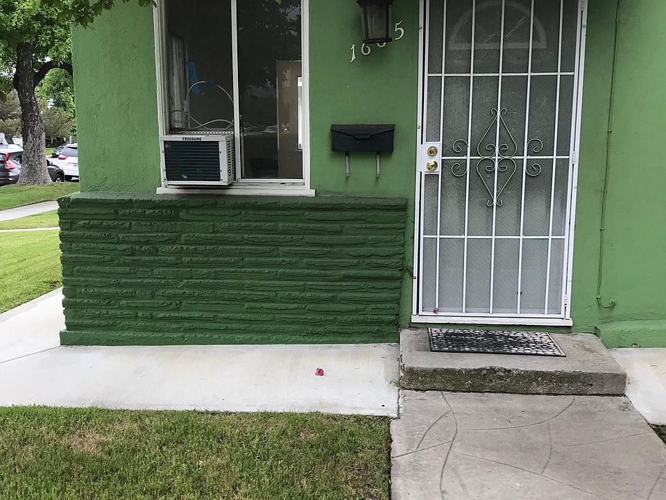 2nd image of 1665 N Hollywood Way