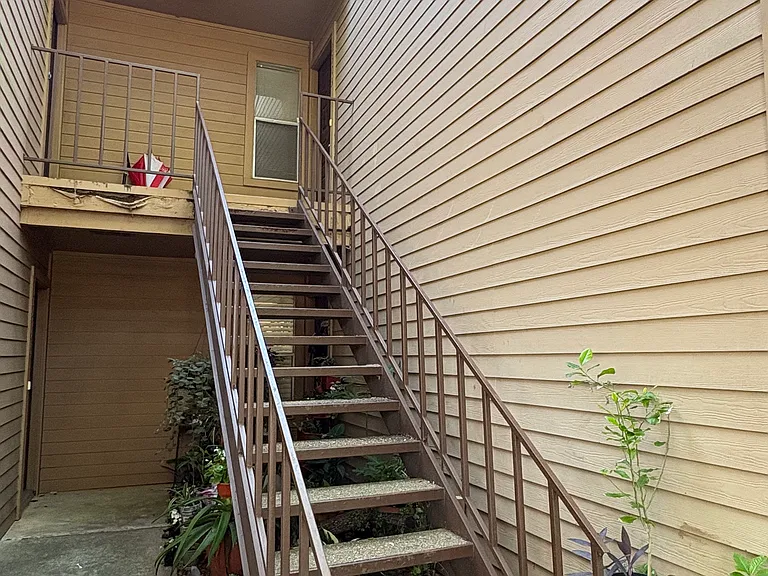 10555 Turtlewood Ct #2303 — Photo 4