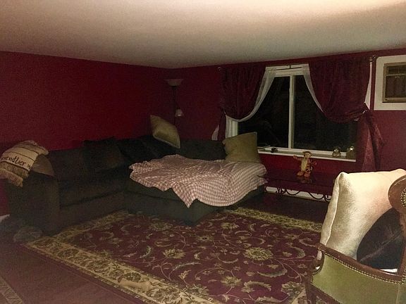 5th image of 15 Cox Hill Road #9