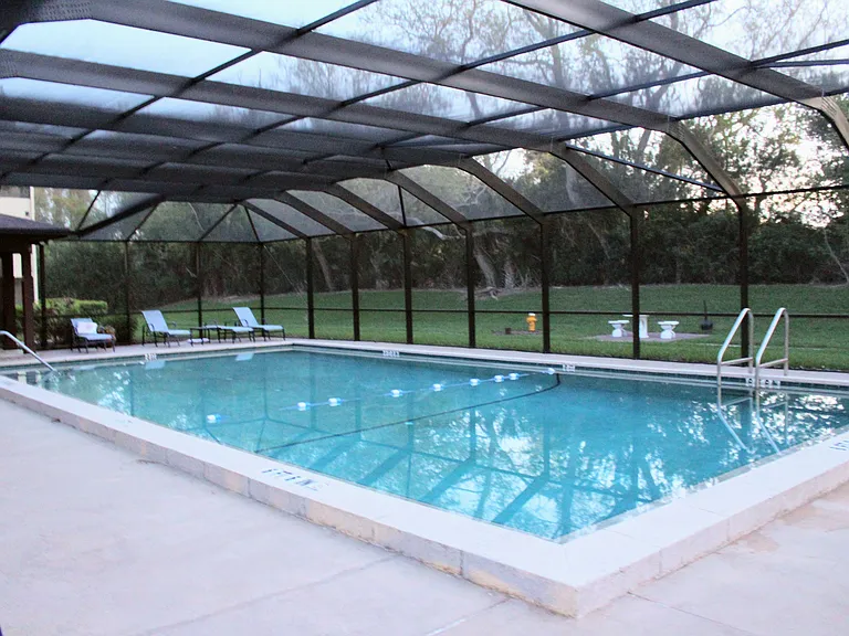 13608 S Village Dr — Photo 14