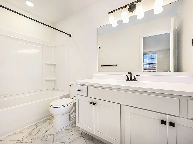 1835 Kingfisher Cir — Photo 7