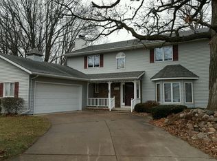 2023 Brookside Dr, Albert Lea, MN 56007