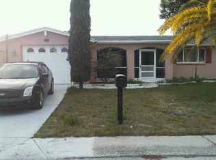 9301 Hunt Club Ln, Port Richey, FL 34668