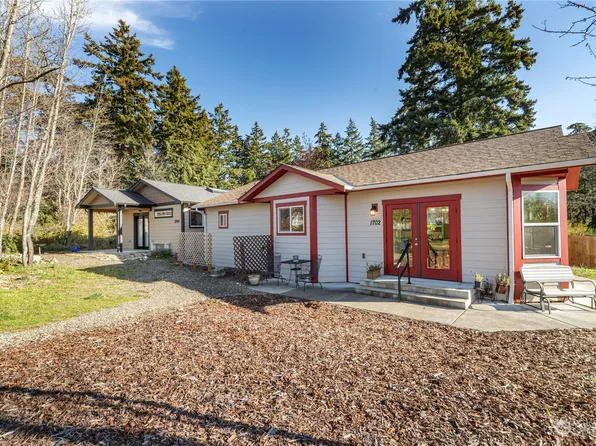 1702 Spruce Street, Port Townsend, WA 98368