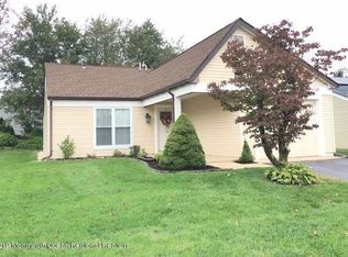 82 Redhill Rd, Manchester, NJ 08759