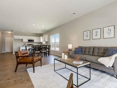 12201 N Rhode Ct, Kansas City, MO, 64163