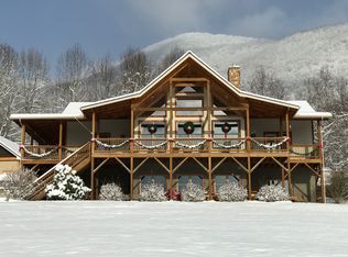 17 Babbling Brook Ln, Waynesville, NC 28785