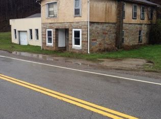 70502 Radcliff Rd, Wilkesville, OH 45695