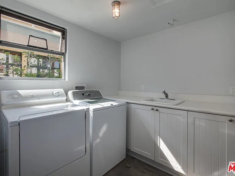 1358 4th Ave #D — Photo 12