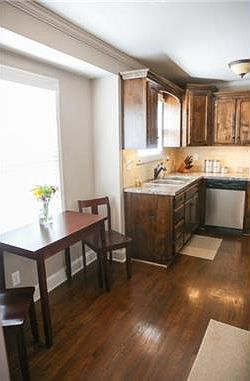 5th image of 5400 W 51st St