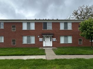 413 Saint John St APT 2, Wyandotte, MI 48192