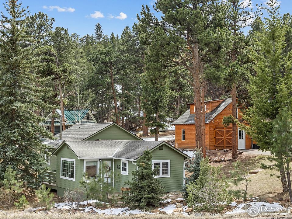 1st image of 555 Ouray Dr