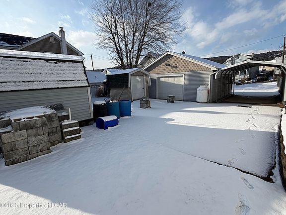 3rd image of 340 Shonk St