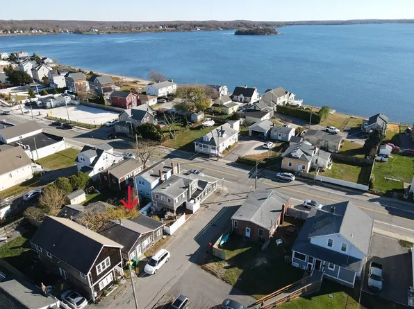 9 Island Ave, Portsmouth, RI 02871